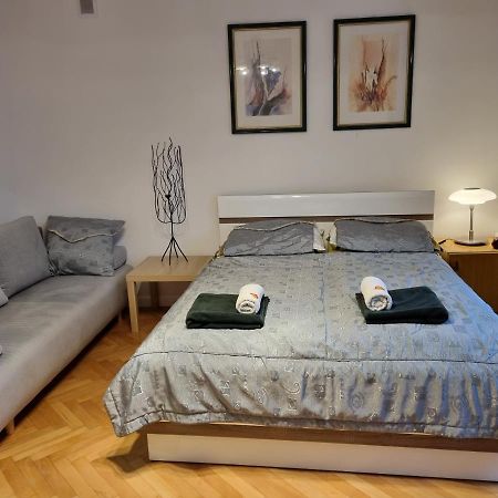 W Kolorze Miety Apartment วอร์ซอ ภายนอก รูปภาพ